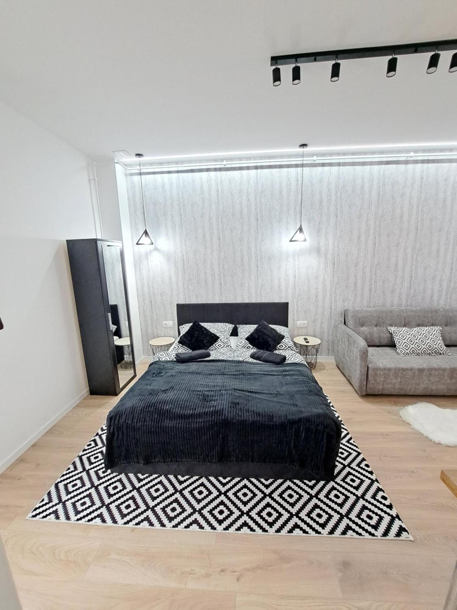 Belvarosi Lux Apartman Vasarosnameny Ruang foto