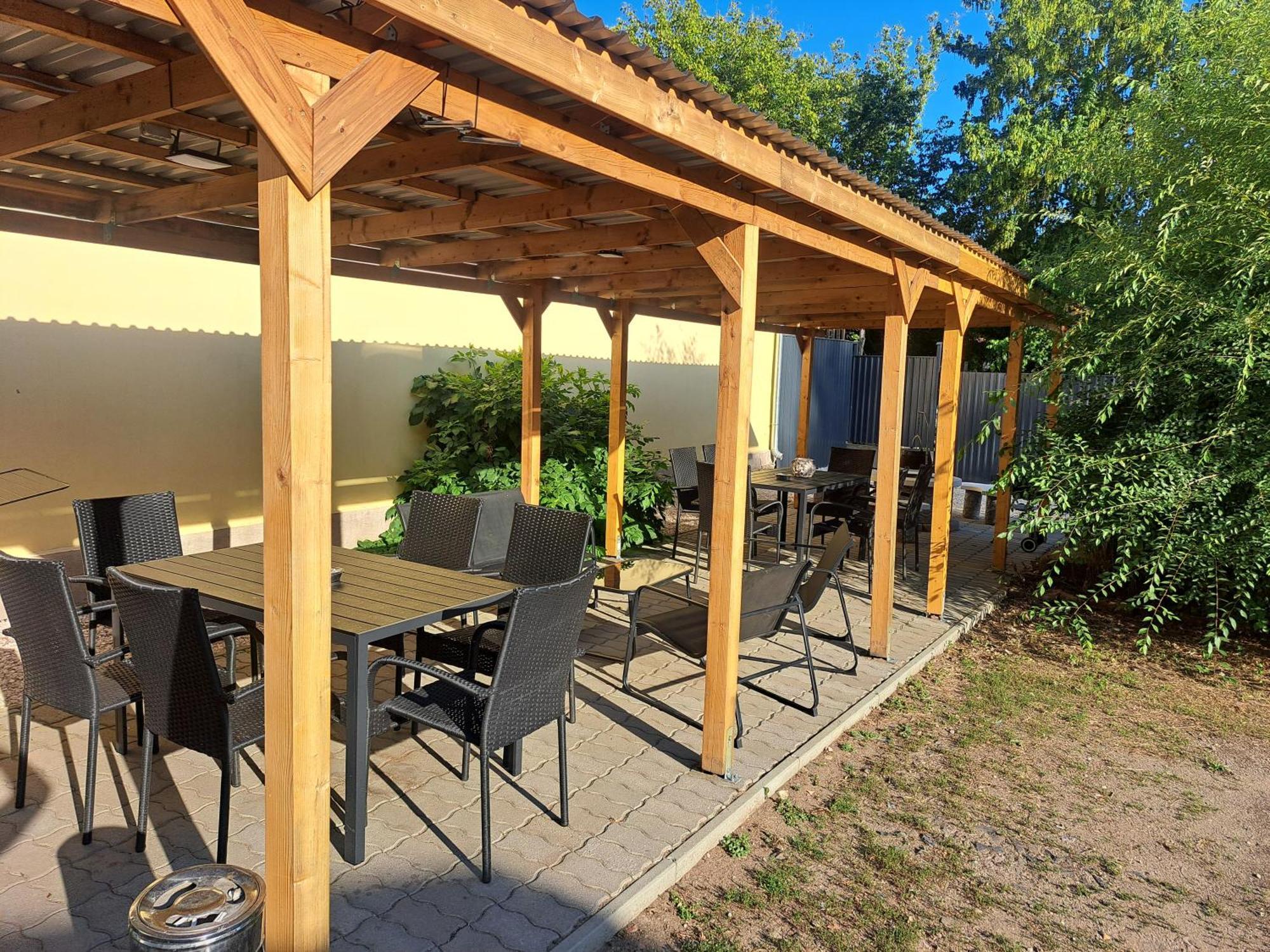 Belvarosi Lux Apartman Vasarosnameny Bagian luar foto