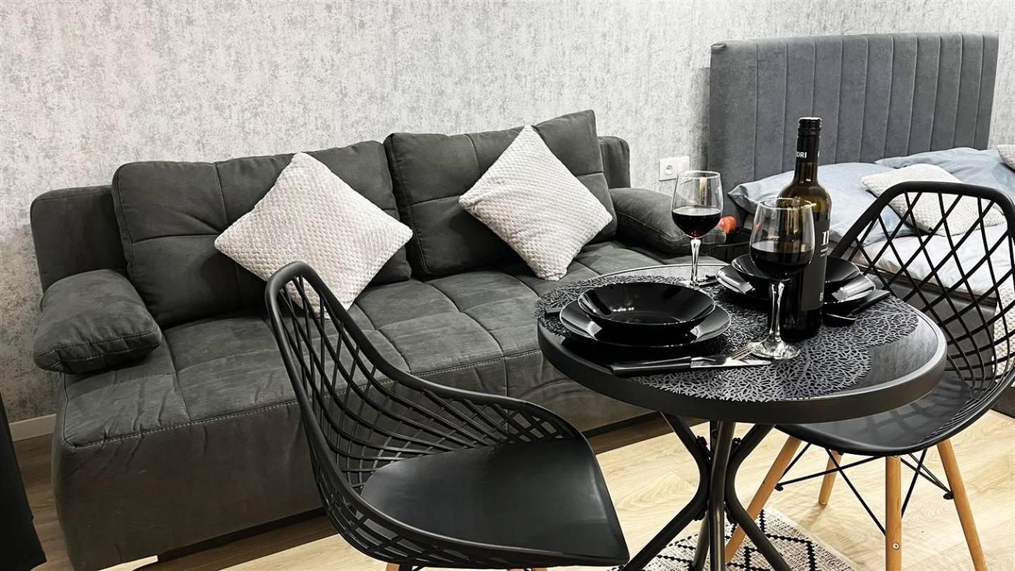 Belvarosi Lux Apartman Vasarosnameny Bagian luar foto